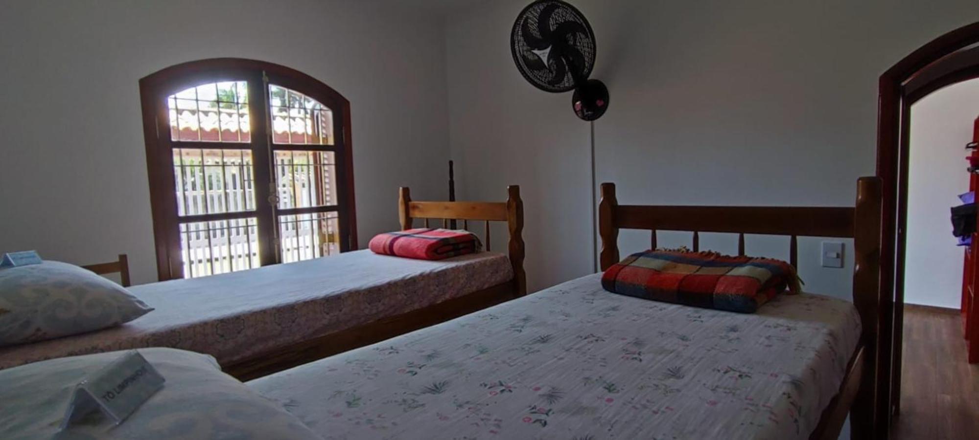 Casa Rosa De Peruibe - Casa De Temporada 3 Dormitorios, 10 Hospedes, Piscina, Wi-Fi, Netflix, 800 Metros Da Praia Экстерьер фото