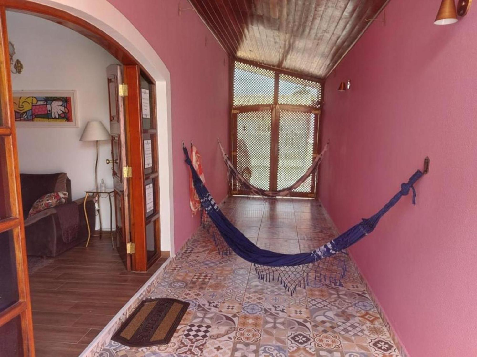 Casa Rosa De Peruibe - Casa De Temporada 3 Dormitorios, 10 Hospedes, Piscina, Wi-Fi, Netflix, 800 Metros Da Praia Экстерьер фото