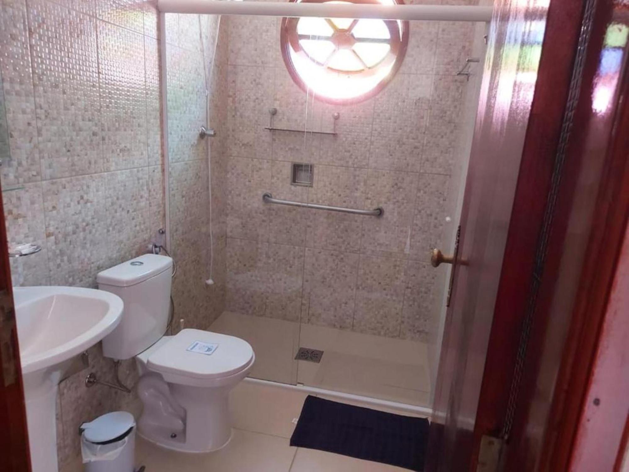 Casa Rosa De Peruibe - Casa De Temporada 3 Dormitorios, 10 Hospedes, Piscina, Wi-Fi, Netflix, 800 Metros Da Praia Экстерьер фото