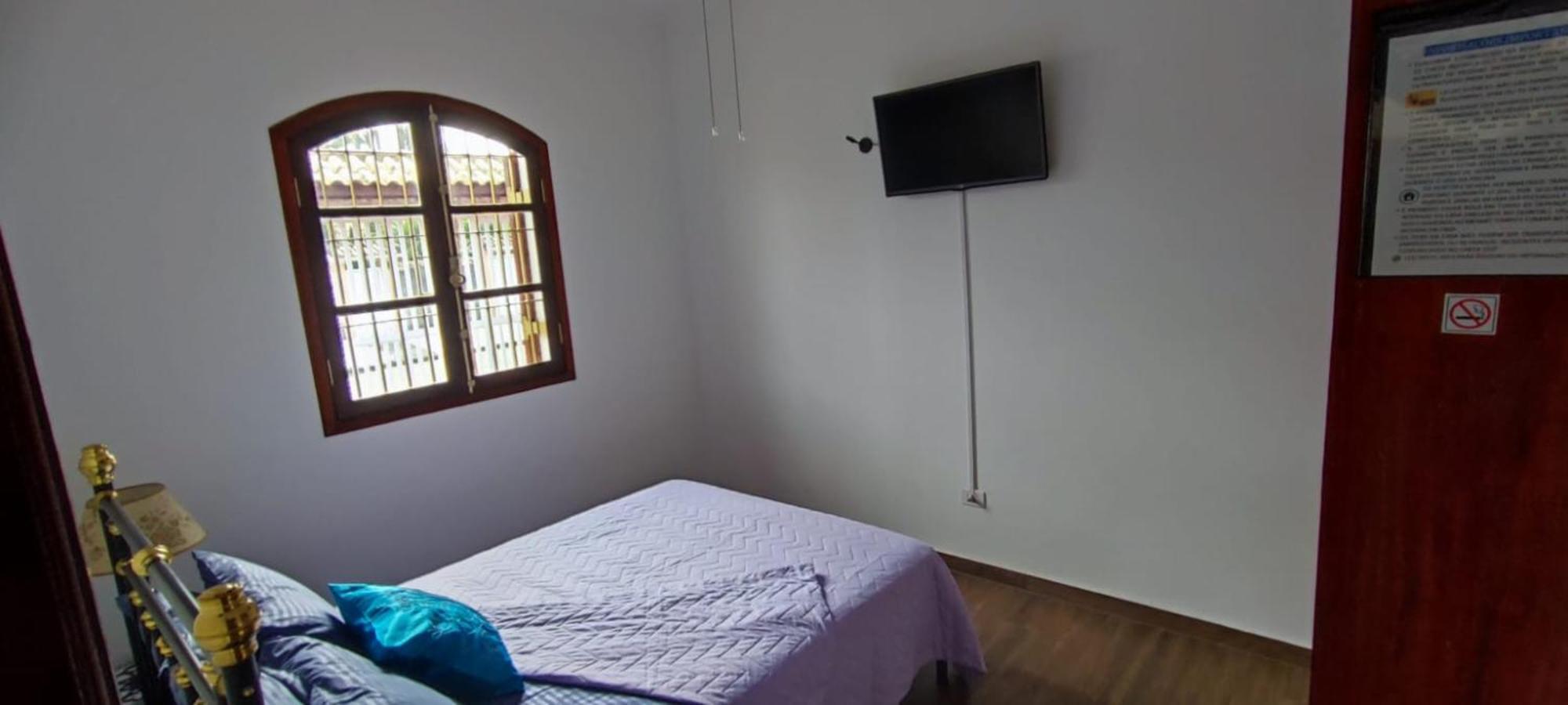 Casa Rosa De Peruibe - Casa De Temporada 3 Dormitorios, 10 Hospedes, Piscina, Wi-Fi, Netflix, 800 Metros Da Praia Экстерьер фото