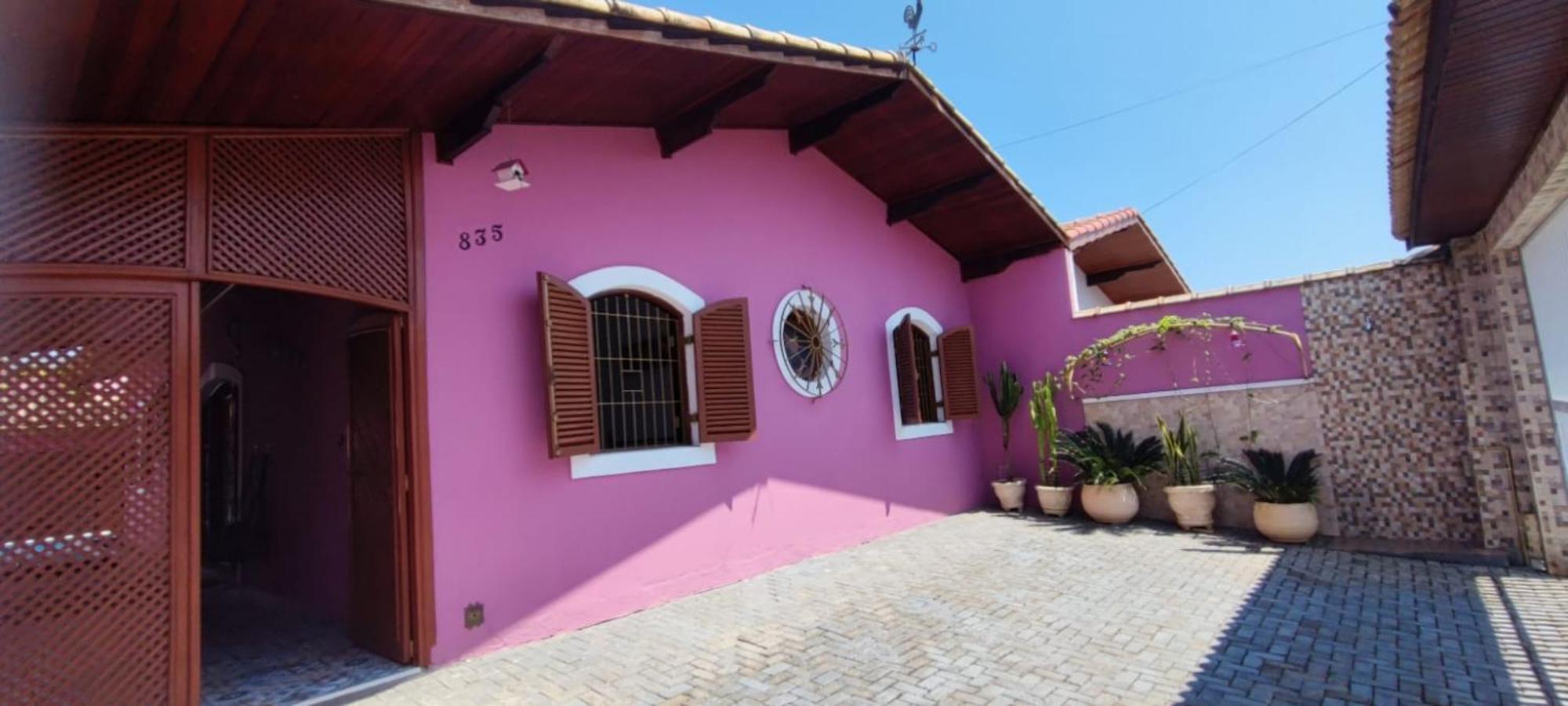 Casa Rosa De Peruibe - Casa De Temporada 3 Dormitorios, 10 Hospedes, Piscina, Wi-Fi, Netflix, 800 Metros Da Praia Экстерьер фото